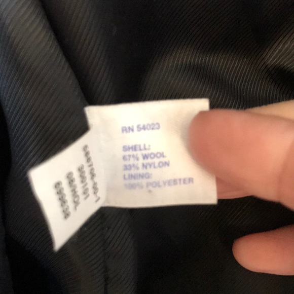 Heavy wool long coat 🧥 - Picture 4 of 5